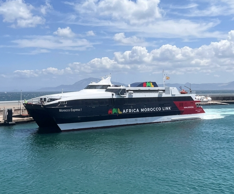 Horaires ferry Tarifa Tanger : véhicules avant l’embarquement au port